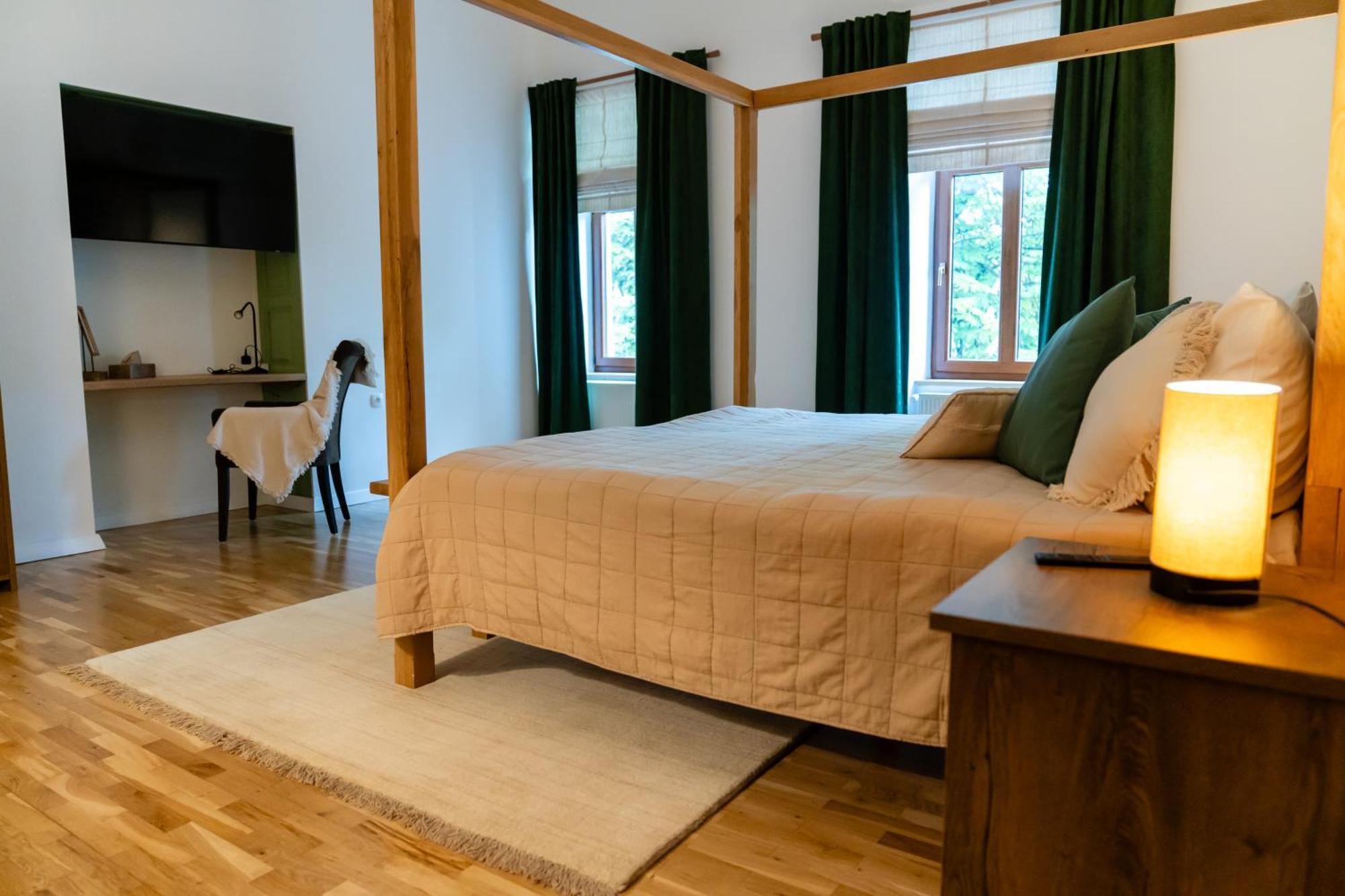 Apartments Paradiso Оточац Екстер'єр фото