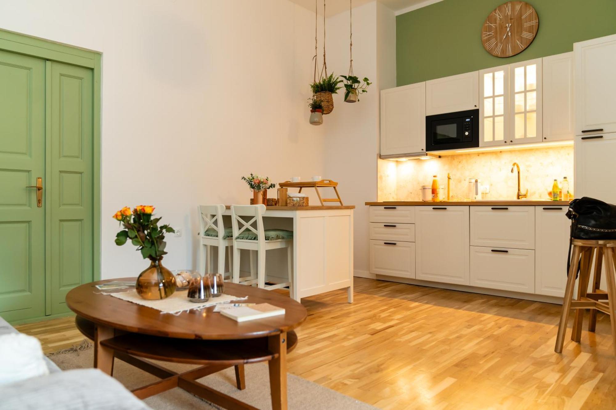 Apartments Paradiso Оточац Екстер'єр фото